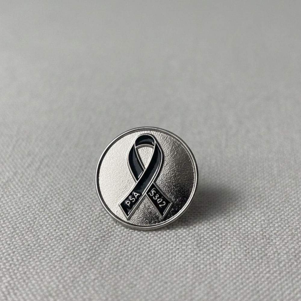 American Airlines Remembering PSA Airlines Flight 5342
Commemorative Ribbon Pin - Picture 7 of 9
